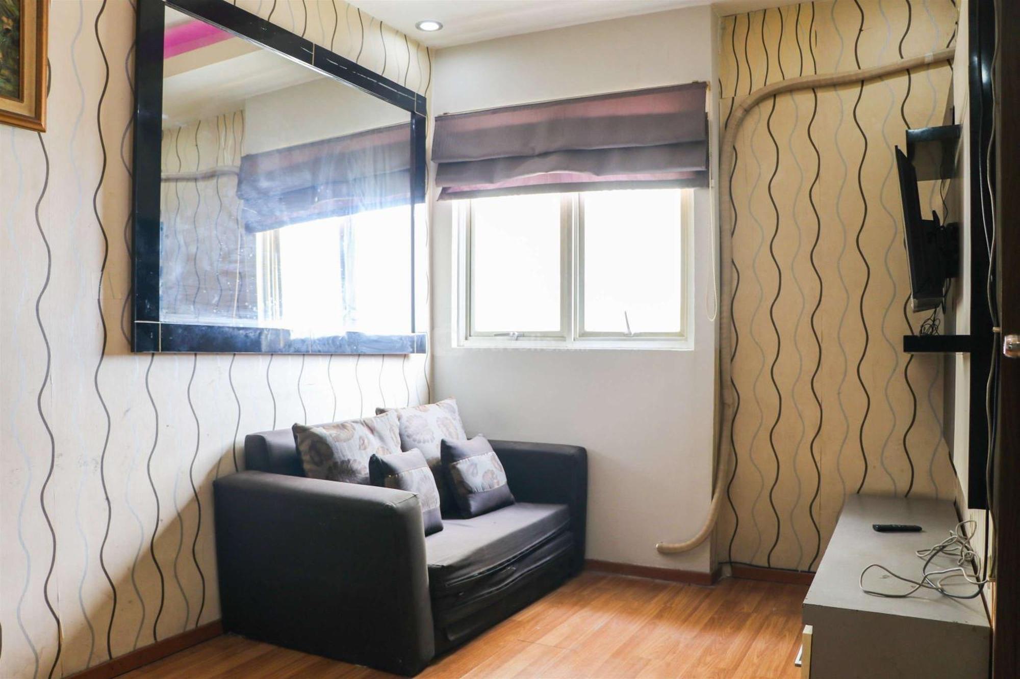 2br @metro By Travelio